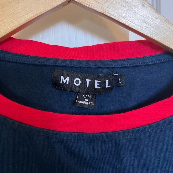 Princess Polly Salda Tee in Size L - Picture 4 of 4